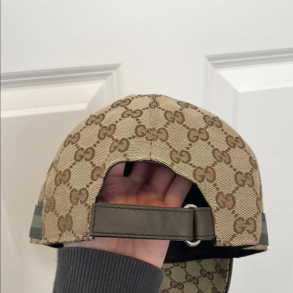 Gucci Monogram Cap - Picture 5 of 5